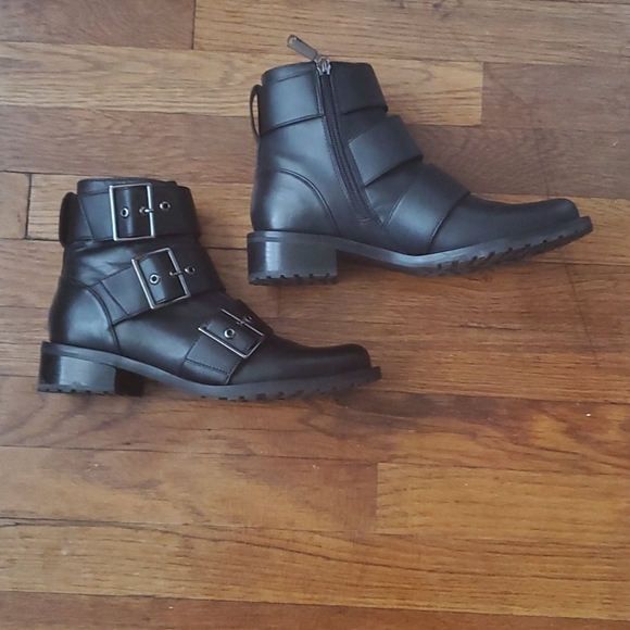 hoka rocket x carbon plate